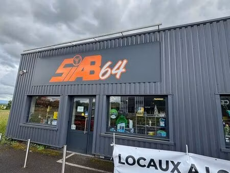 local commercial à louer nousty