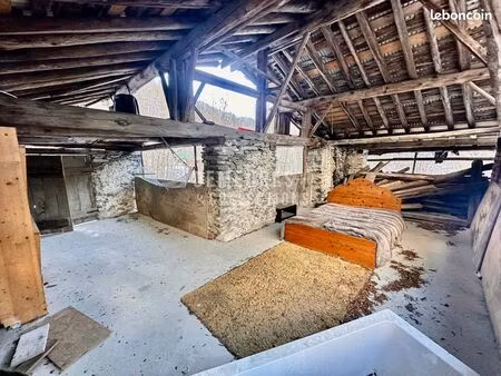 chalet 1 pièce 100 m²
