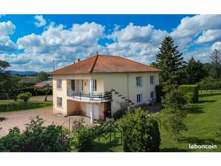 maison 6 pièces 117 m²