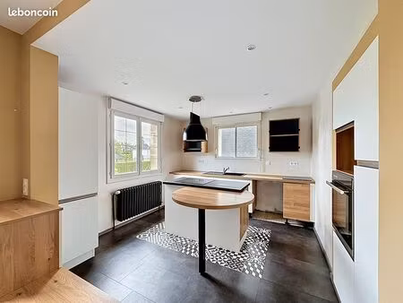 maison 5 pièces 130 m²