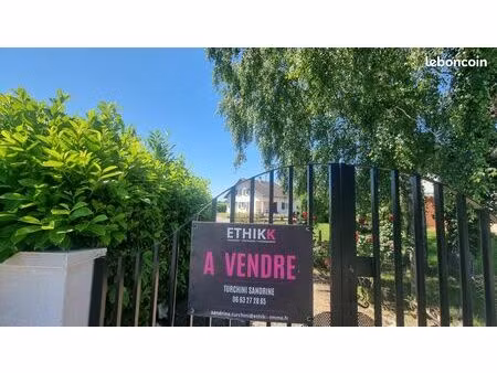 maison 6 pièces 135 m²