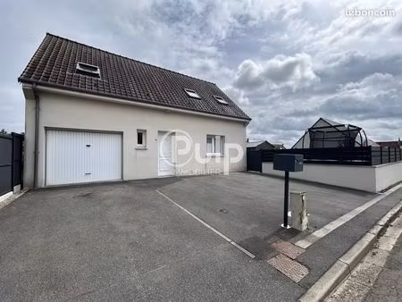 pavillon 5 pièces 82 m²