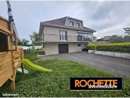 maison 6 pièces 123 m²