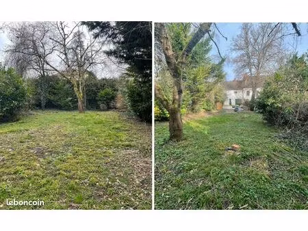 terrain à bâtir 400m2 - libre constructeur  avec pc en cours de dépôt