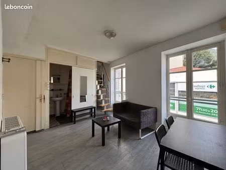 duplex 2 pièces 24 m²