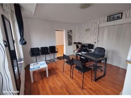 bureau a louer rue de la république