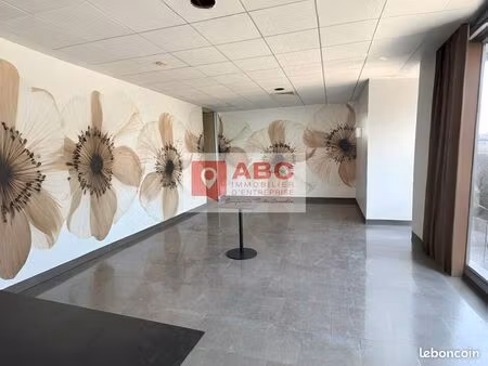 bureaux 724 m² mauguio