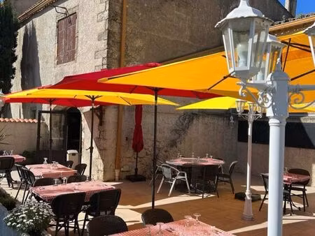 restaurant /pizzeria