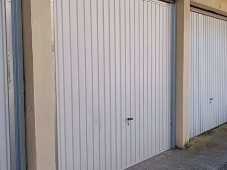 location garage oullins