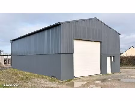 local commercial / bâtiment d’activité 175 m² avec forte visibilité