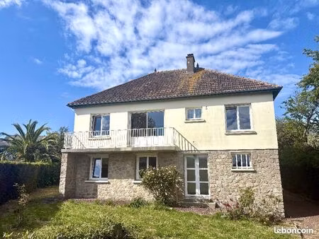 maison 6 pièces 140 m²