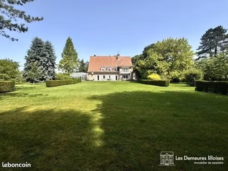 propriété 10 pièces 570 m²
