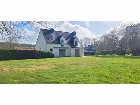 maison 8 pièces 150 m²