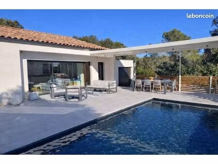 maison contemporaine avec piscine au calme - saint-bauzille-de-montmel