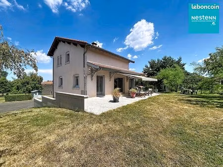 maison 6 pièces 142 m²
