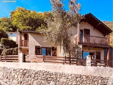 maison de village