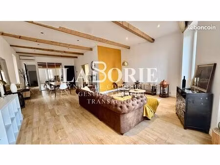appartement 2 pièces 98 m²