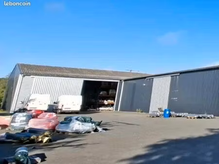 entrepôt 385 m2 à louer
