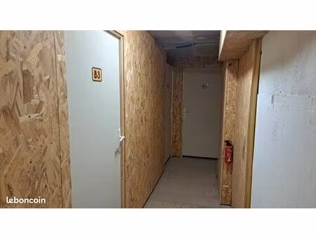 box de stockage en centre-ville de pontivy