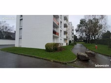 vannes centre - box à louer - quartier trussac