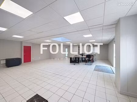 local commercial 235 m² coutances