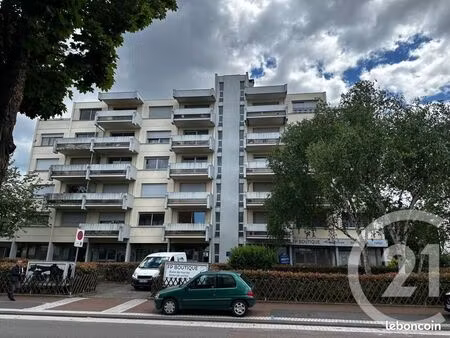 local commercial 97 m²