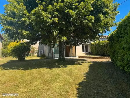 maison de village 3 pièces 50 m²