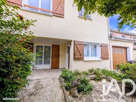 maison 7 pièces 106 m²