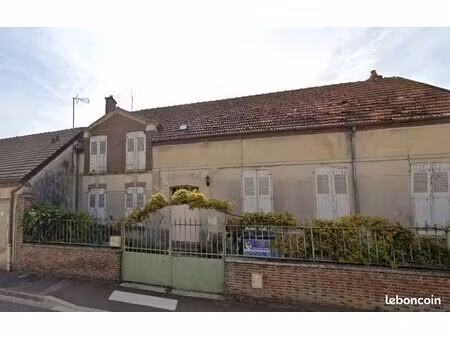 maison 3 pièces 79 m²
