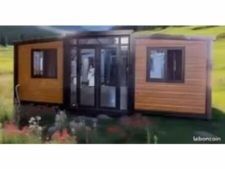 peite maison sur 300 m2