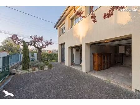 villa 7 pièces 178 m²