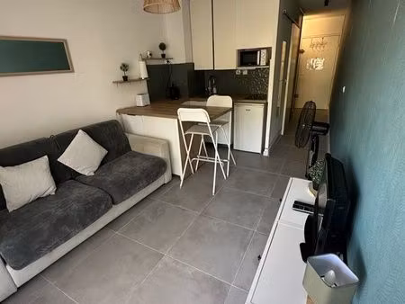 studio cabine la grande motte - couchant - dispo juin