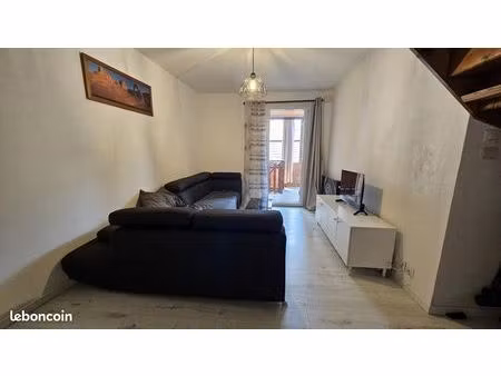 appartement 3 pièces 45 m²