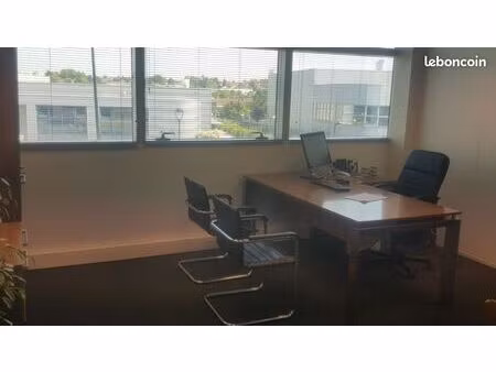 bureaux à champigny sur marne de 21m²