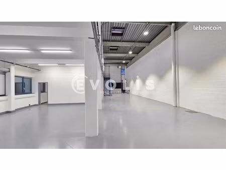 local bureaux 639 m²