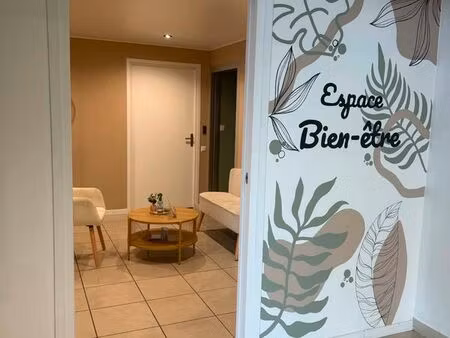 location espace bien-être et cabinet au coeur d'une salle de sport 1800m en zone industrie