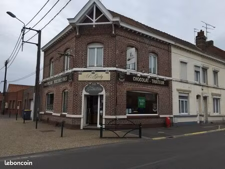 local commercial centre ville