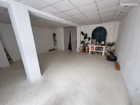 local commercial 75 m2 centre bagnères