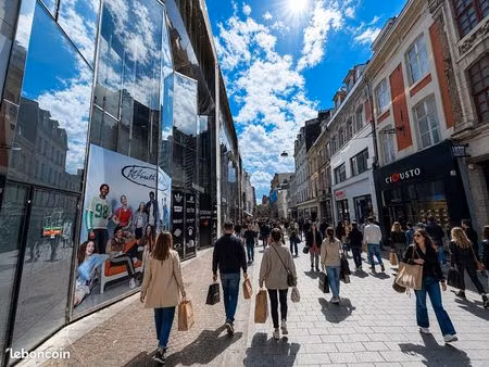 local commercial 1614 m² lille