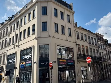 local commercial 415 m² lille