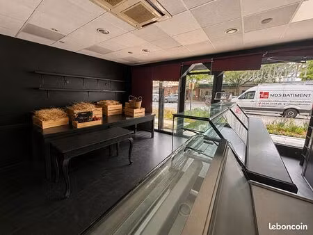 local commercial 58 m² valenciennes