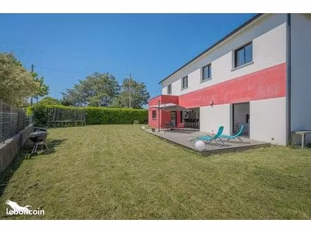 maison 7 pièces 156 m²