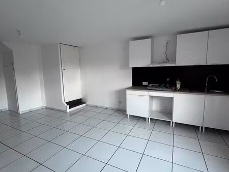 maison a louer 101m2