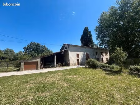 ferme 4 pièces 150 m²
