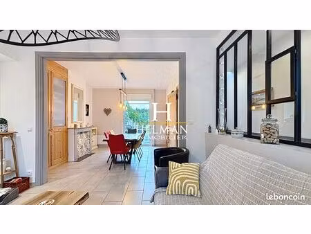 maison de ville 6 pièces 127 m²