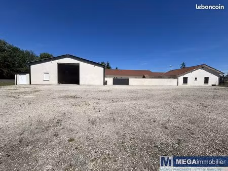 maison 7 pièces 178 m²