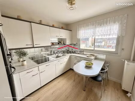 appartement 4 pièces 73 m²