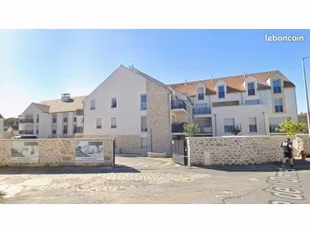 parking villeron