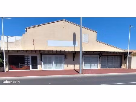 cap d'agde local commercial. bail neuf37m2