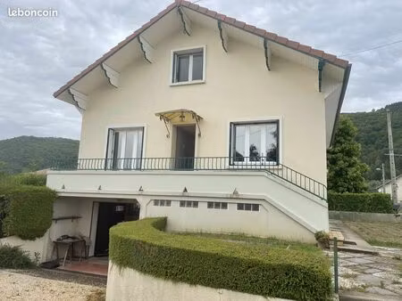 maison 6 pièces 124 m²